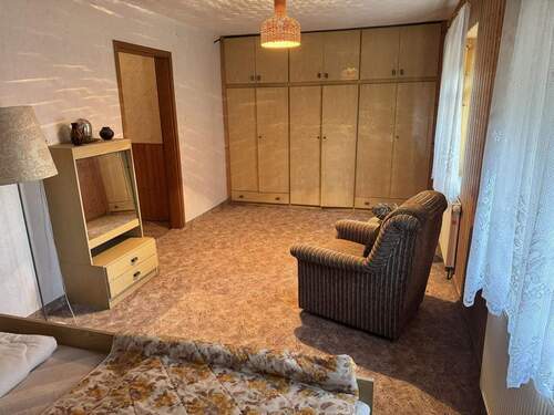 Schlafzimmer 1 OG - B.1 - 