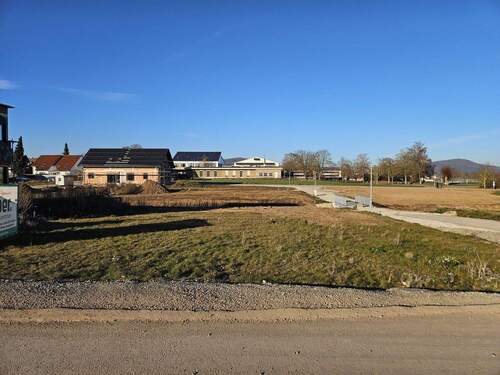 Blick zur ASS + zum Schöneberg - 