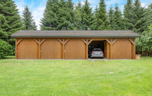 Garage - 