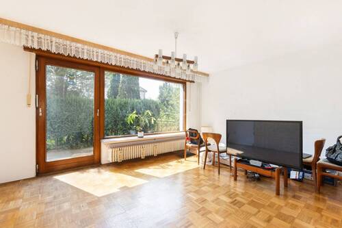 Wohnzimmer mit Terrasse - 