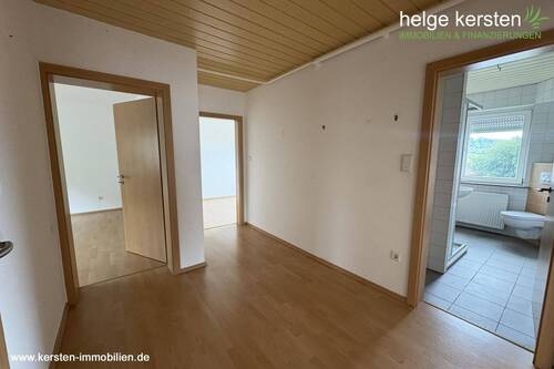HP Wohnungsflur - Mehrfamilienhaus, Wohnhaus mit 198,00 m² in Morschen zum Kaufen