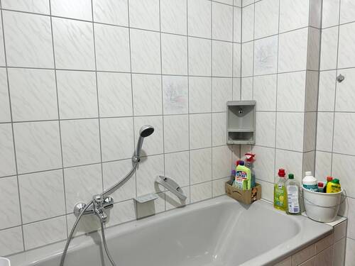 Badezimmer Ansicht 2 - 