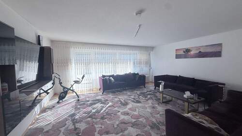 Wohnenzimmer - Etagenwohnung mit 114,00 m&sup2; in Schweinfurt zum Kaufen