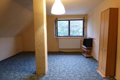 Dachgeschoss Zimmer 1 von 4 - 