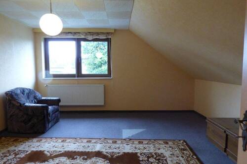 Dachgeschoss Zimmer 2 von 4 - 