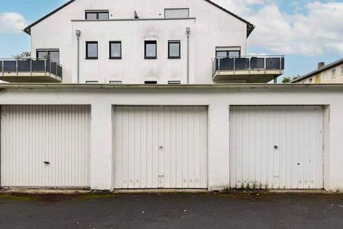 Garage (mitte) - 