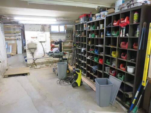 Werkstatt, Keller, Haupthaus - 