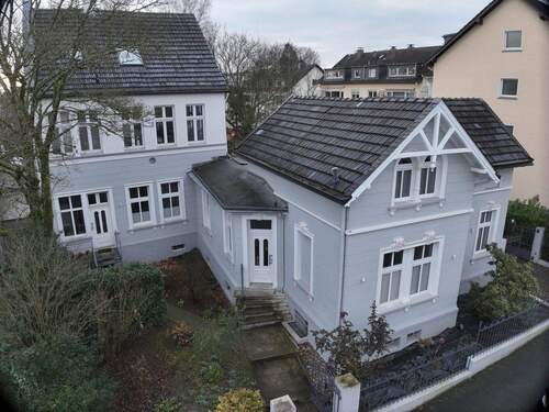 Ansicht vorne; Straße - 