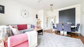 Wohnzimmer - 4-Zimmer-Wohnung mit Terrasse und Tiefgaragenstellplatz in Dresden-Pieschen