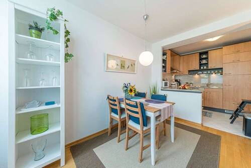 Wohnen - 2 Zimmer Etagenwohnung in Frankfurt am Main