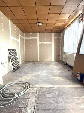 Bild 4 - Mehrfamilienhaus, Wohnhaus mit 285,00 m&sup2; in Meiningen zum Kaufen