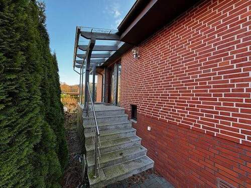 Hauseingang - Einfamilienhaus mit 121,00 m&sup2; in Großensee zum Kaufen