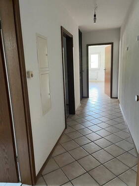Bild 2 - 1 Zimmer Etagenwohnung zur Miete in Wiesloch