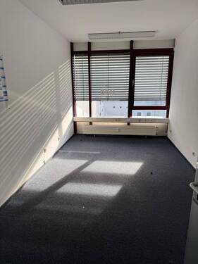 Büro 2 - 3 Zimmer Büro zur Miete in Braunschweig