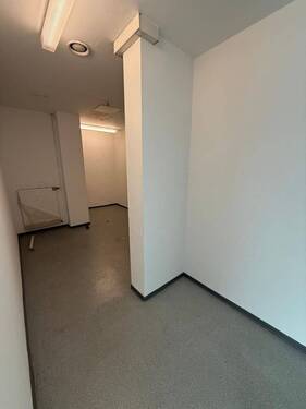 Lager- bzw. Büroraum - 