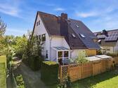 Hausansicht - Eingang - 5 Zimmer Doppelhaushälfte in Berlin
