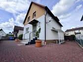 Frontansicht.jpg - Wohnidylle auf 543 m² Grundstück – ruhig, zentral und voller Möglichkeiten
