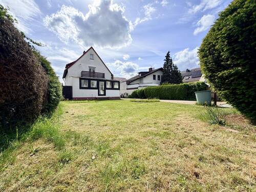Grundstück.jpg - 5 Zimmer Einfamilienhaus zum Kaufen in Langen