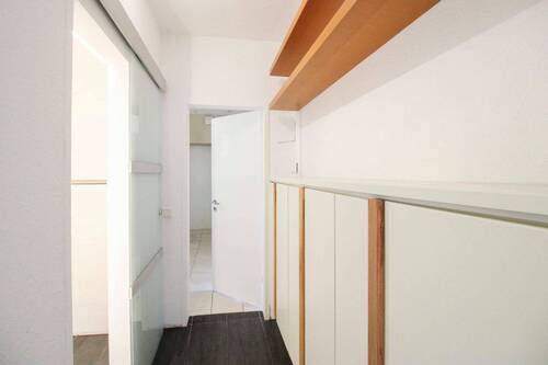 Garderobe EG - 