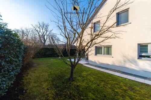 Hausansicht/Garten - 