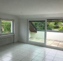 Gemütliche 2-Zimmer-SINGLE-Dachgeschoss-Wohnung mit Loggia - Endingen Kiechlinsbergen