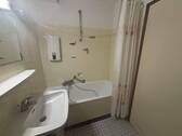 …mit Wanne - 