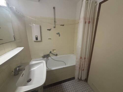 …mit Wanne - 