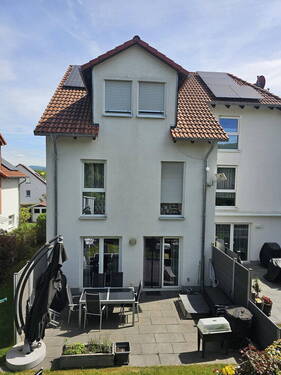 Bild 2 - 6 Zimmer Reihenendhaus zum Kaufen in Idstein