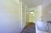 Badezimmer - Etagenwohnung mit 64,40 m² in Chemnitz zur Miete