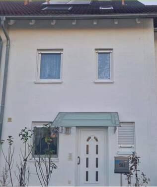 Hausansicht - Gepflegtes Reihenmittelhaus in Leimen