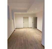 Toplage Co-Working in Wiesbaden: Schreibtischplatz 2, flexibel & sofort verfügbar