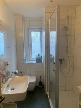 Bad 1 - Etagenwohnung mit 65,00 m&sup2; in Erlangen zum Kaufen