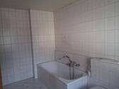 Wannenbad im OG - 