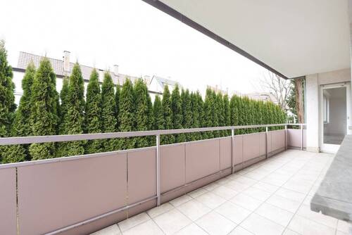 Balkon nach Nord-Westen - 3 Zimmer Etagenwohnung in Stuttgart