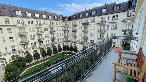 View from balcony - KURFÜRSTENDAMM*BALCONY*3 BATHROOMS*LIFT*PARKING LOT