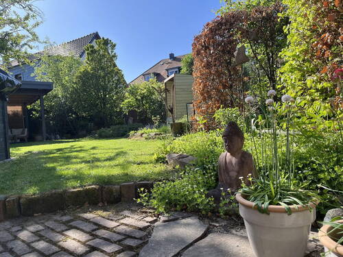 Blick Terrasse Richtung Garten - 