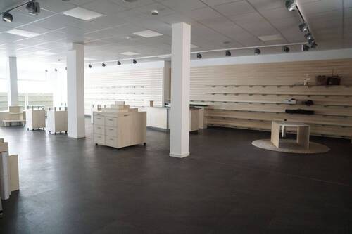 Gewerbe - Gewerbeobjekt (Büro, Produktion, Verkauf) in Albstadt zur Miete