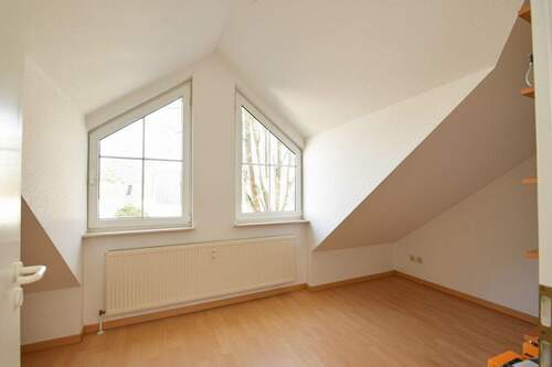 Arbeitszimmer 2. OG - 