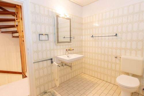 14. Badezimmer, 1. OG - 