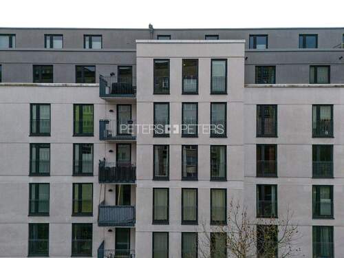 Frontansicht - 6 Zimmer Etagenwohnung in Hamburg