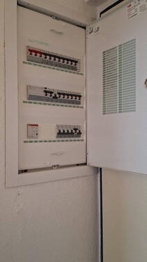 Neue Elektroverteilung - 