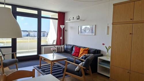 Wohnzimmer - 2 Zimmer Etagenwohnung zum Kaufen in Fehmarn