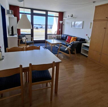 Wohnzimmer Essplatz - 2 Zimmer Etagenwohnung in Fehmarn