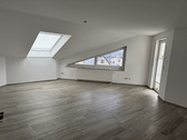 Wohn-/Esszimmer - 