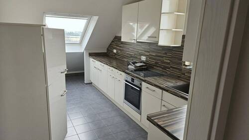 Küche - Schöne Dachgeschosswohnung in Ober-Rosbach