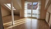 Wohnzimmer - 2 Zimmer Etagenwohnung zur Miete in Rosbach vor der Höhe