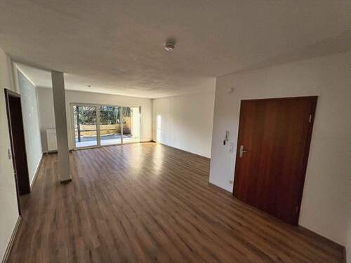 Wohnzimmer/ Esszimmer - Etagenwohnung mit 76,00 m&sup2; in Wennigsen zum Kaufen