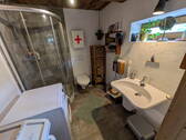 Wohnhaus, Bad - 