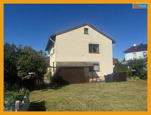 Hinteransicht - 8 Zimmer Mehrfamilienhaus, Wohnhaus in Romrod