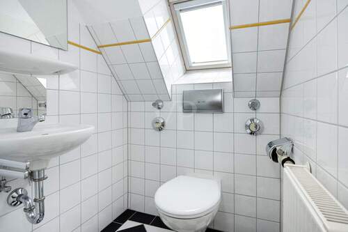 Zweites Badezimmer 2. OG. - 